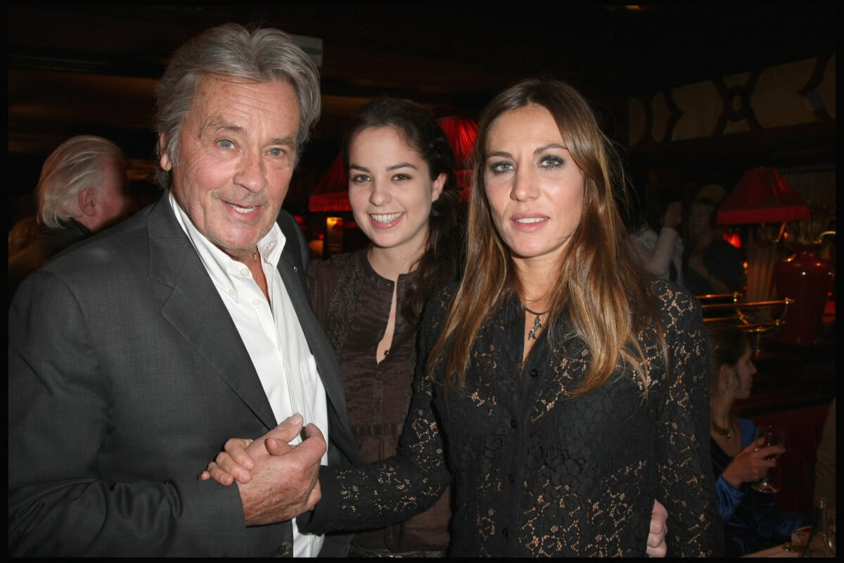 Alain Delon : Mathilde Seigner