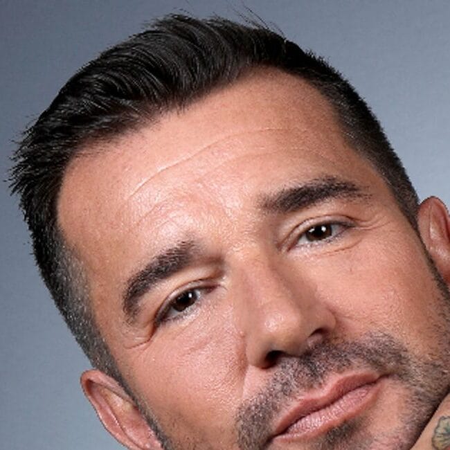 Fatigue, doutes, amour… Mathieu Ceschin dévoile la réalité d’un père épuisé 5 Mathieu Ceschin