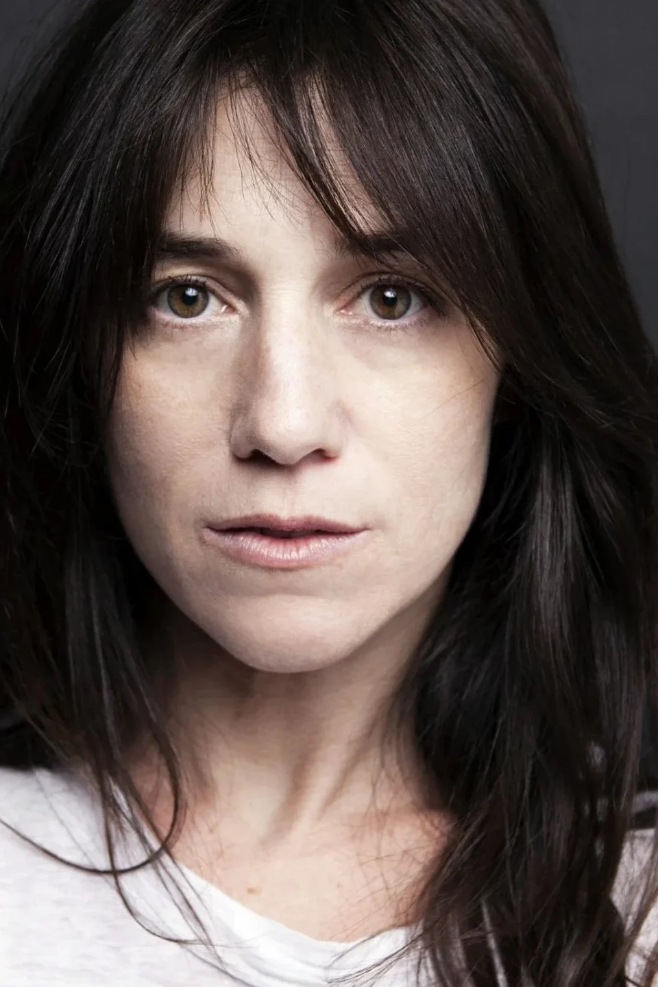 Charlotte Gainsbourg : le poids des complexes et de l’héritage familial 5 Charlotte Gainsbourg