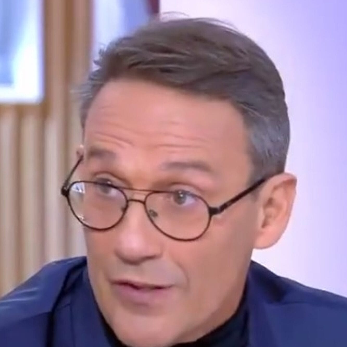 M6 et RTL : les coulisses d'une rentrée explosive — Courbet, Hanouna, Lapix, Minne, Fogiel ! 5 Courbet