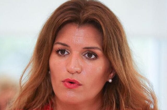 À 42 ans, Marlène Schiappa rayonne enceinte : ses retrouvailles avec Hanouna et Benaïm font le buzz 5 Marlène Schiappa