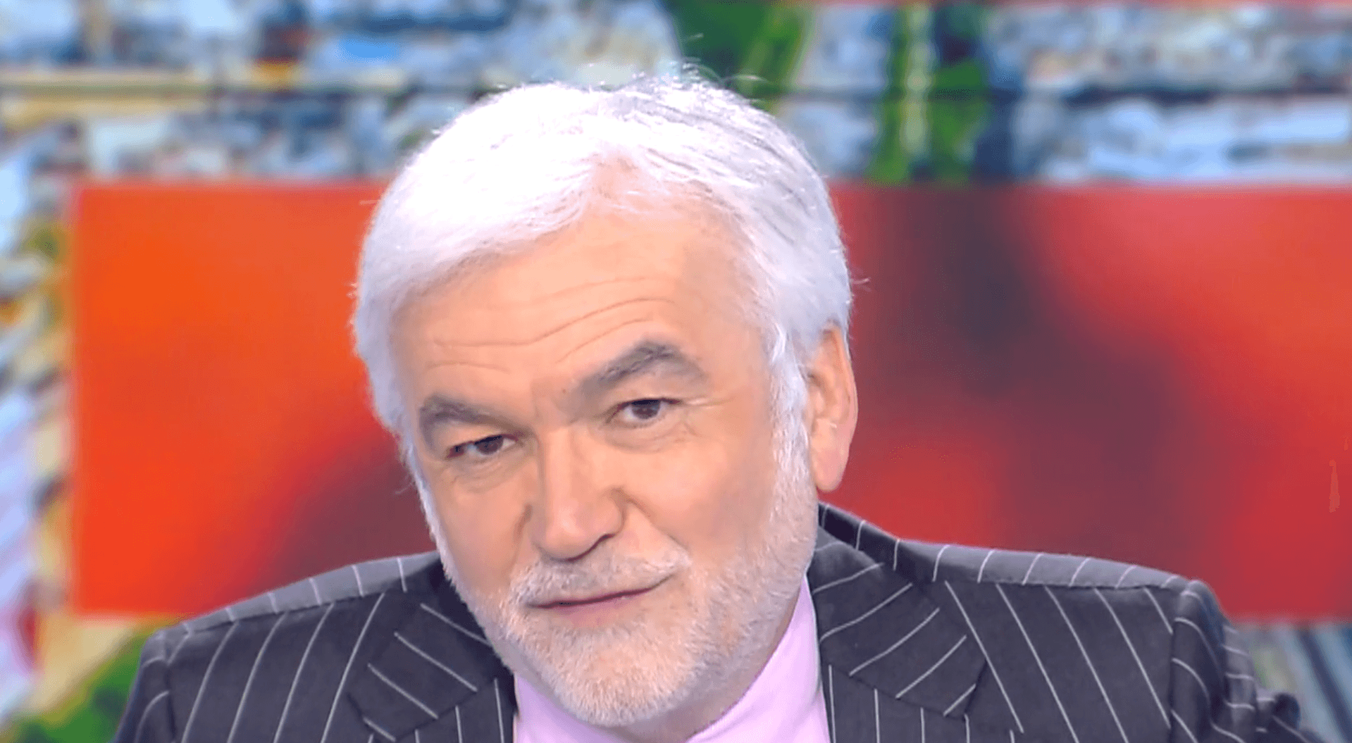 Recadrage en direct et record d’audience : Pascal Praud crée l’événement sur CNews ! 5 Pascal Praud