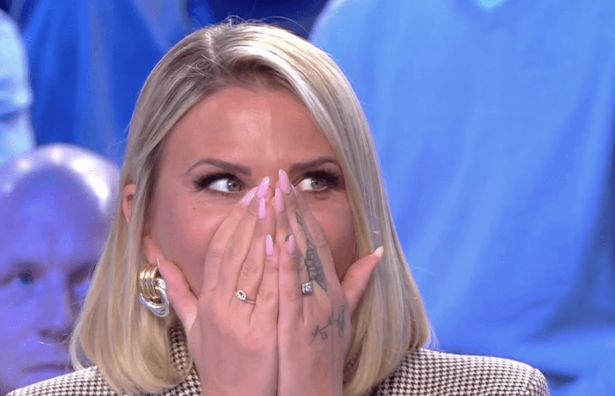 Kelly Vedovelli absente