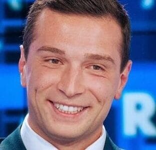 Jordan Bardella face aux polémiques : ce que vous ignorez sur lui ! 5 Jordan Bardella