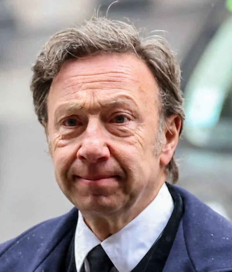 Stéphane Bern : les vraies raisons de son départ d’Europe 1 et ses nouveaux projets 5 Stéphane Bern